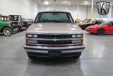 Used 1989 Chevrolet Silverado 1500 2WD Regular Cab image 2
