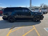 Used 2007 Cadillac Escalade AWD w/ Information Package image 4