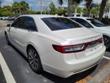 Used 2019 Lincoln Continental Premiere image 3