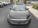 Used 2020 Volkswagen Passat 2.0T R-Line image 2