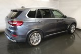 Used 2019 BMW X5 xDrive40i w/ Premium Package 2 image 4