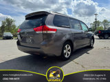 Used 2011 Toyota Sienna LE image 5