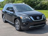 Used 2020 Nissan Pathfinder SV image 2