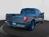 Used 2019 Nissan Titan SV w/ SV Convenience Package image 4
