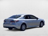 Used 2021 Toyota Camry LE image 5
