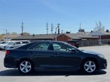 Used 2014 Toyota Camry SE image 4