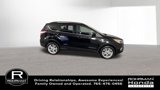 Used 2018 Ford Escape SE image 2