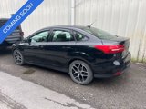 Used 2018 Ford Focus SE w/ SE Appearance Package image 2