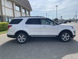 Used 2017 Ford Explorer XLT w/ Equipment Group 202A image 4