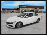 New 2025 Hyundai Elantra SE image 3