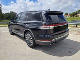 Used 2020 Lincoln Aviator Reserve w/ Elements Package Plus image 2