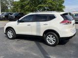 Used 2016 Nissan Rogue SV image 5