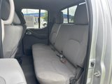 Used 2016 Nissan Frontier SV image 6