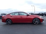 Used 2023 Nissan Altima 2.5 SR image 2
