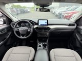 Certified 2022 Ford Escape SE image 2