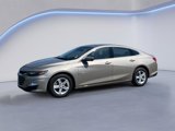 Used 2024 Chevrolet Malibu LT image 3