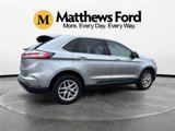 Used 2024 Ford Edge SEL image 3
