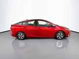 Used 2017 Toyota Prius Prime Premium image 4