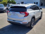 Used 2022 GMC Terrain SLT w/ Tech Package image 2