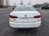 Used 2021 Volkswagen Passat 2.0T SE image 4