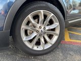 Used 2017 Ford Explorer Limited image 2