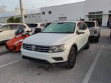 Certified 2021 Volkswagen Tiguan SE image 2