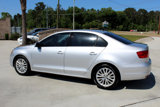 Used 2011 Volkswagen Jetta SEL image 3