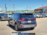 Used 2024 Volkswagen Taos SE image 4