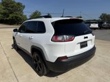 Used 2020 Jeep Cherokee Latitude Plus image 3