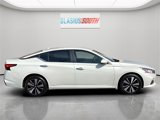 Used 2021 Nissan Altima 2.5 SV image 2