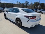 Used 2023 Toyota Camry SE image 6