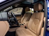 Certified 2022 Porsche Macan image 5