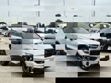 Certified 2022 Volvo XC40 T5 R-Design w/ Climate Package image 4