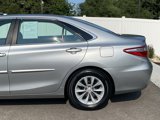Used 2017 Toyota Camry LE image 4