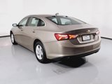 Used 2022 Chevrolet Malibu LT image 2