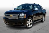 Used 2012 Chevrolet Avalanche LT image 2