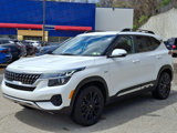 Used 2022 Kia Seltos Nightfall Edition image 4