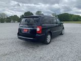 Used 2013 Chrysler Town & Country Touring image 4