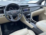 Used 2018 Cadillac XT5 FWD image 2