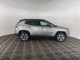 Used 2019 Jeep Compass Limited image 4