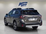 Used 2022 Subaru Outback Limited image 5