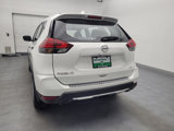 Used 2017 Nissan Rogue S image 6