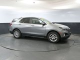 Used 2023 Chevrolet Equinox LT image 3