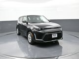 Certified 2023 Kia Soul LX w/ LX Technology Package image 3