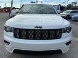 Used 2019 Jeep Grand Cherokee Altitude image 2