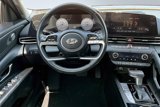 Used 2023 Hyundai Elantra SEL w/ Convenience Package image 4