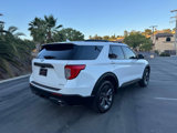 Used 2022 Ford Explorer XLT w/ Equipment Group 202A image 5