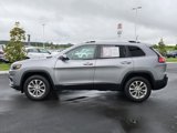 Used 2019 Jeep Cherokee Latitude w/ Cold Weather Group image 3