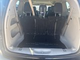 Used 2022 Chrysler Pacifica Touring-L image 5