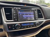 Used 2015 Toyota Highlander Limited image 4